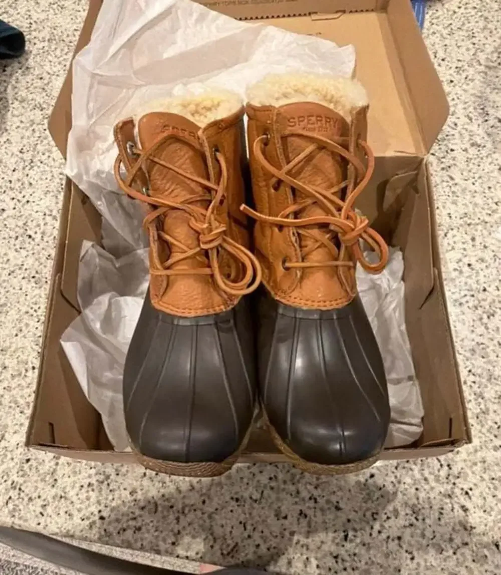 Sperry Saltwater Winter Lux Tan Duck Boots Size 9.5M